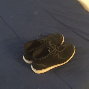 Black Ugg shoes